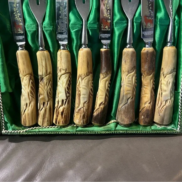 💥SOLD💥 Anton Wingen Solingen Germany Carved Antler 8pc Knife Fork Set Flatware - Picture 6 of 13